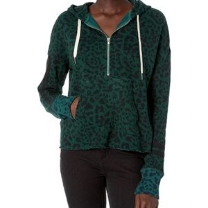PILANTHROPHY  Women's Cropped Hoodie
